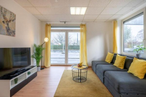 Beautiful 2 Bedroom Apartment incl Parking